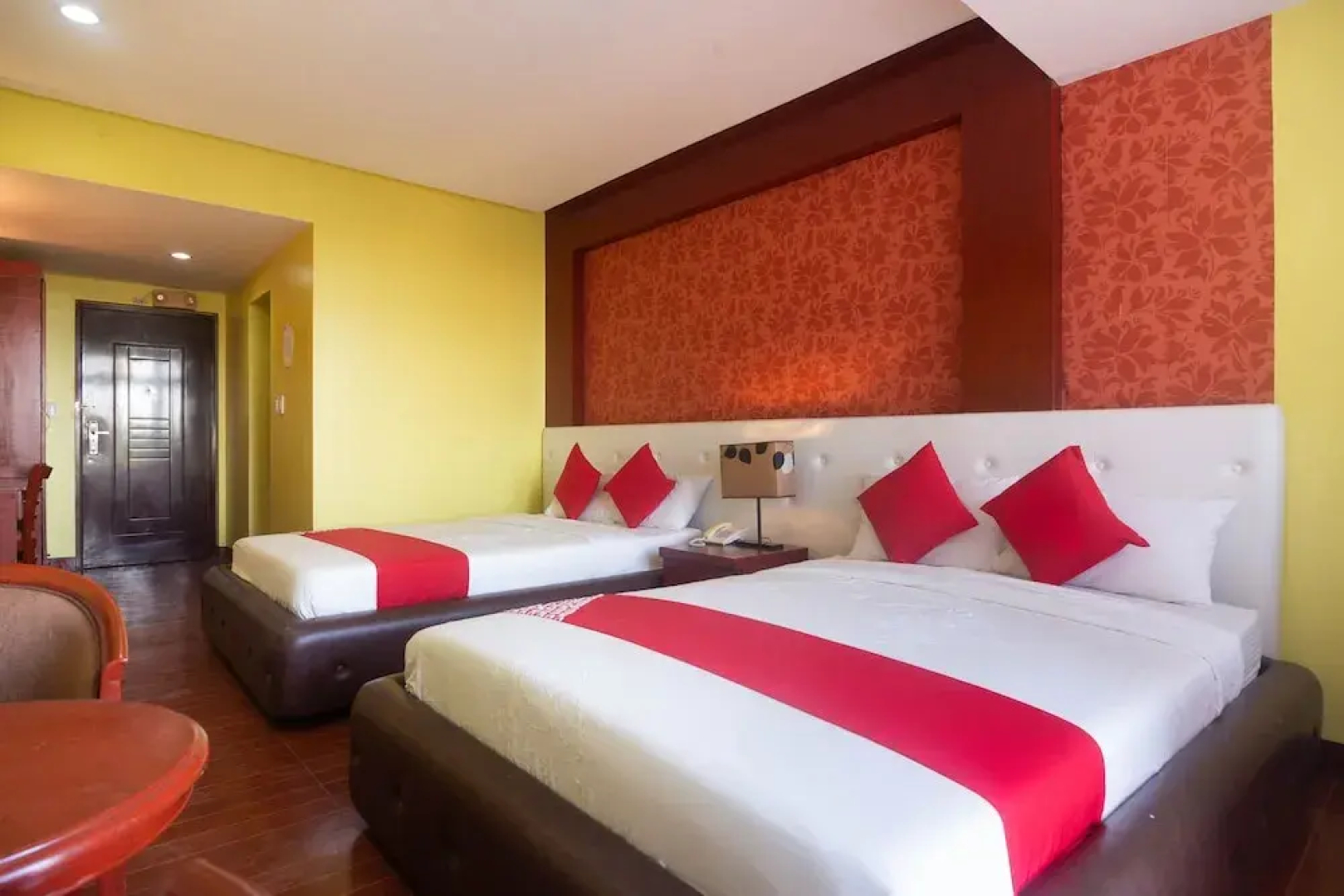 San Remigio Pensionne Suites