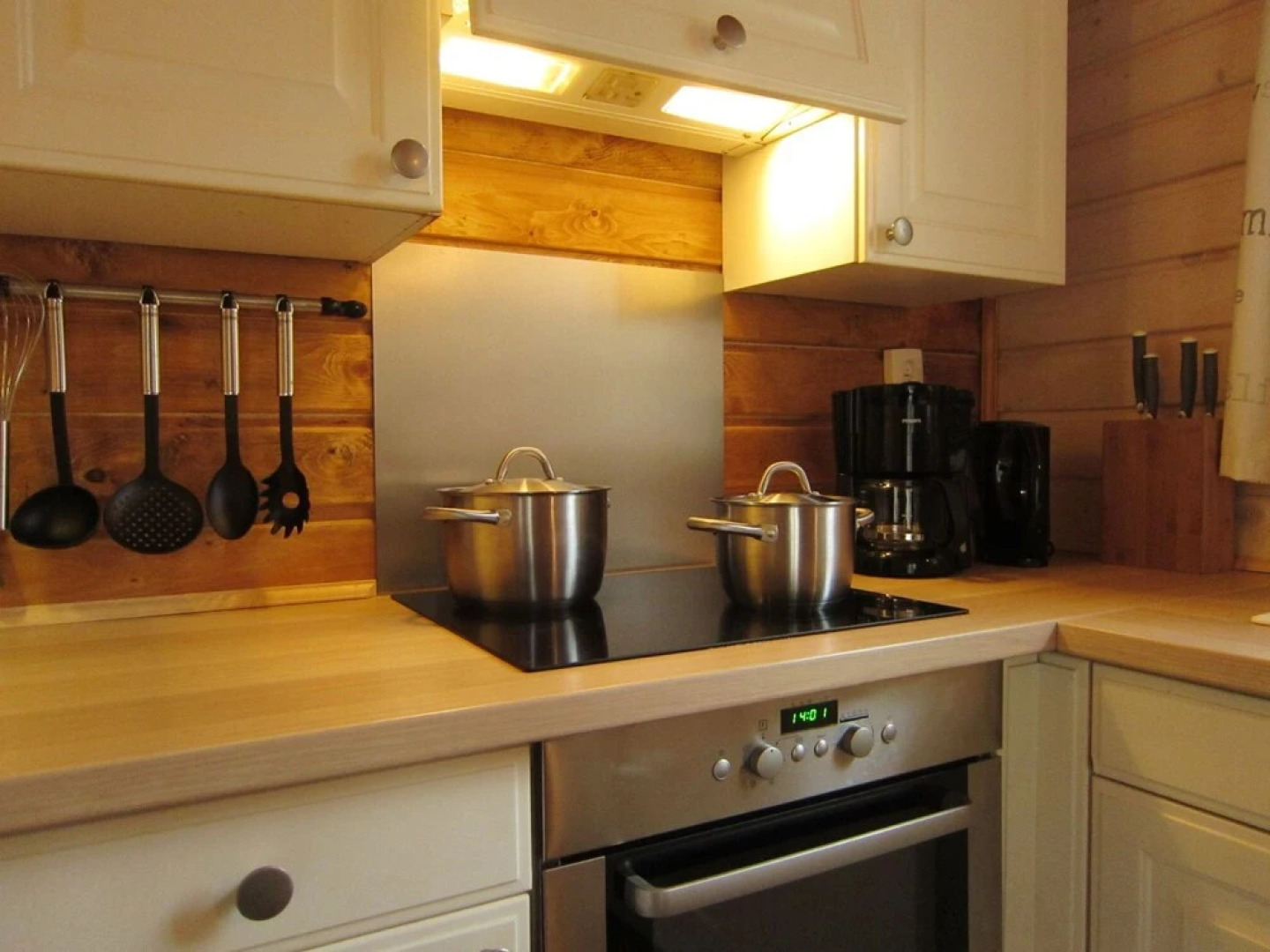 Cozy Chalet in Oignies-en-Thierache with Sauna