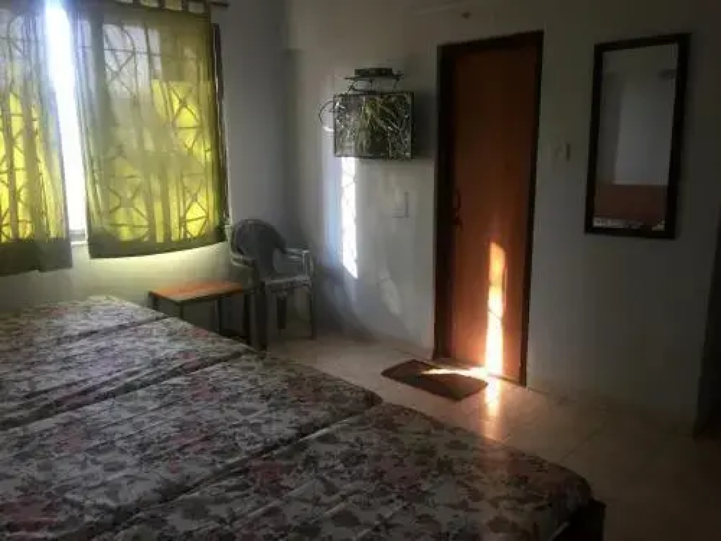 Sairatna Hotel
