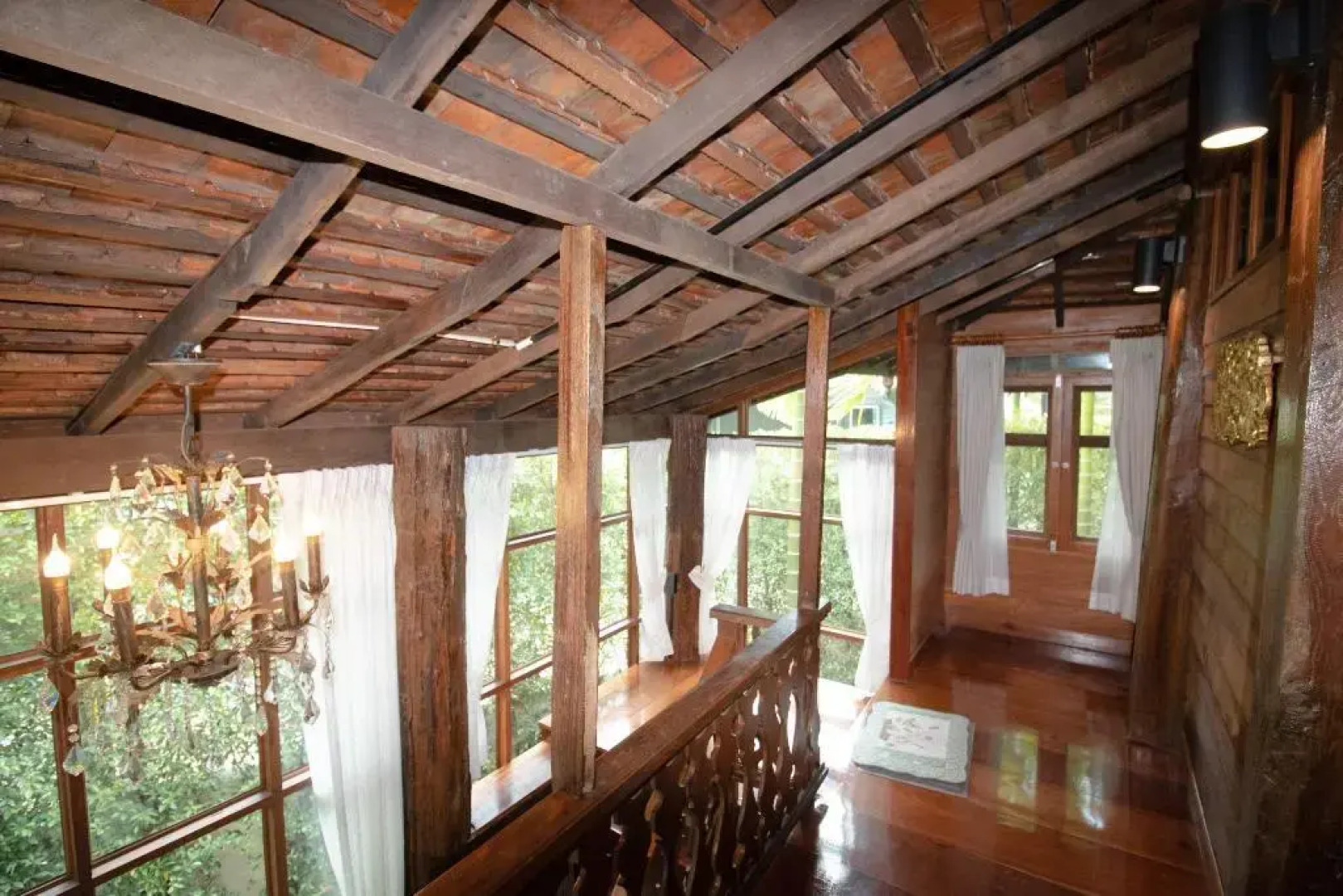 Royal Train Garden Resort By Zuzu