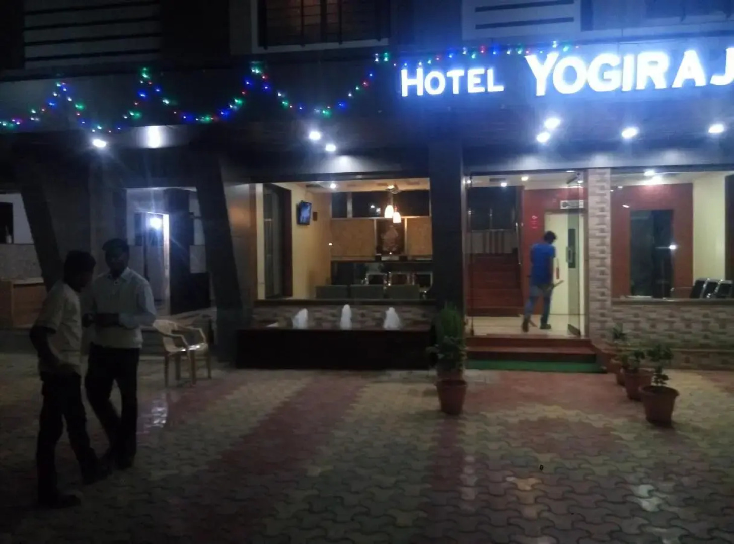 Hotel Yogiraj
