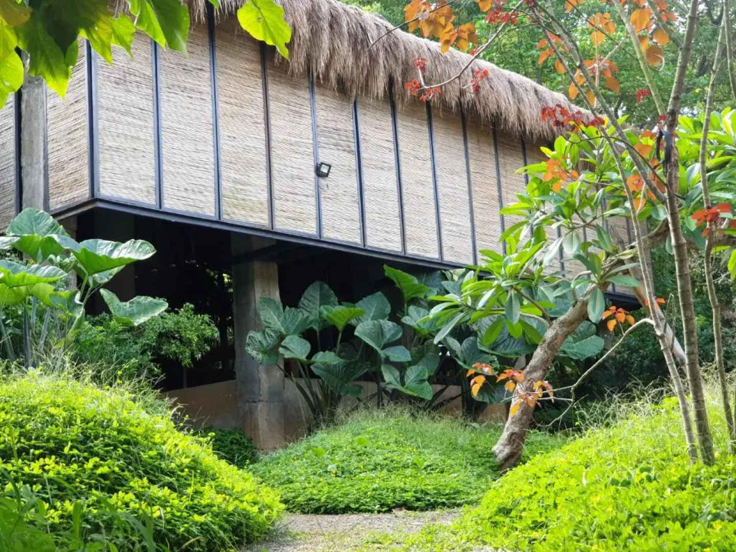Maka-Kalinaw 4 Wabi-sabi Room, Spa bath