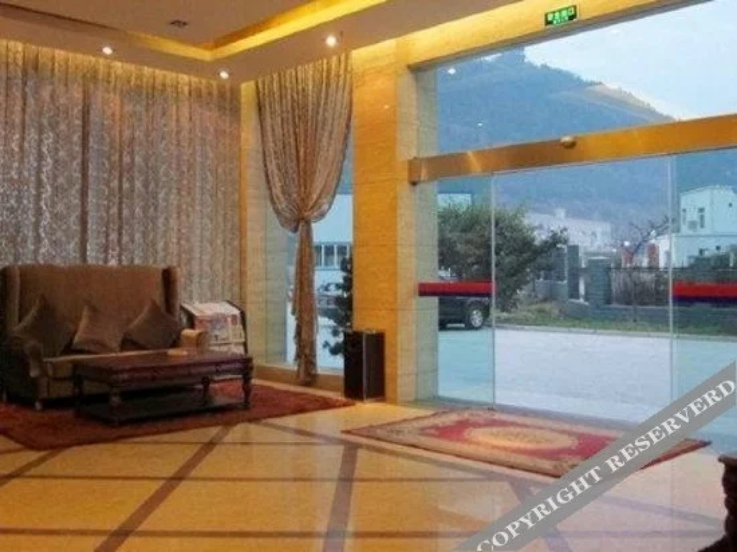 Zi Jing Hotel
