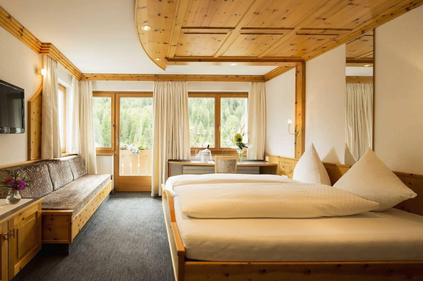 LARET private Boutique Hotel - Adults only