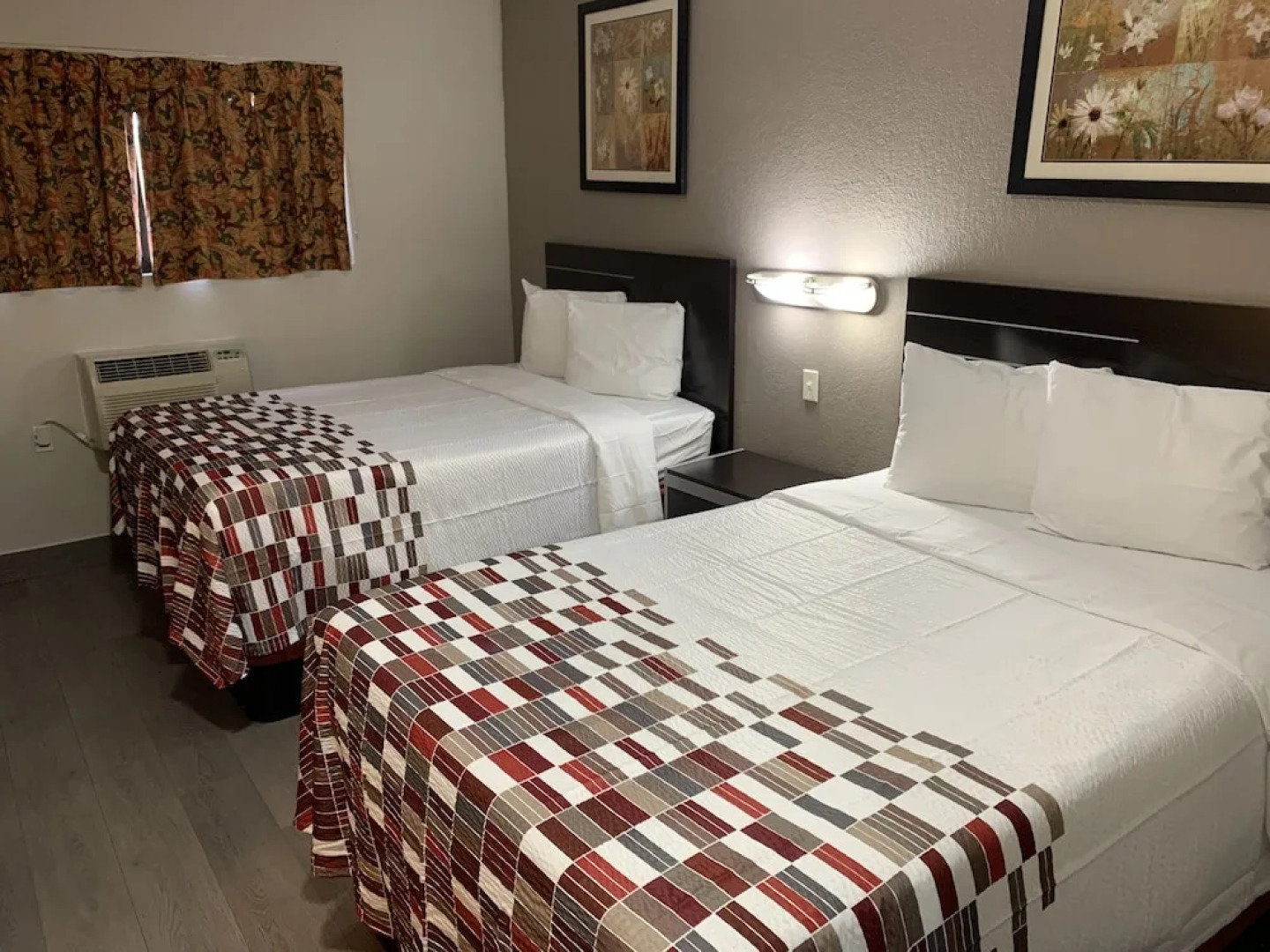 Days Inn Long Island/Copiague