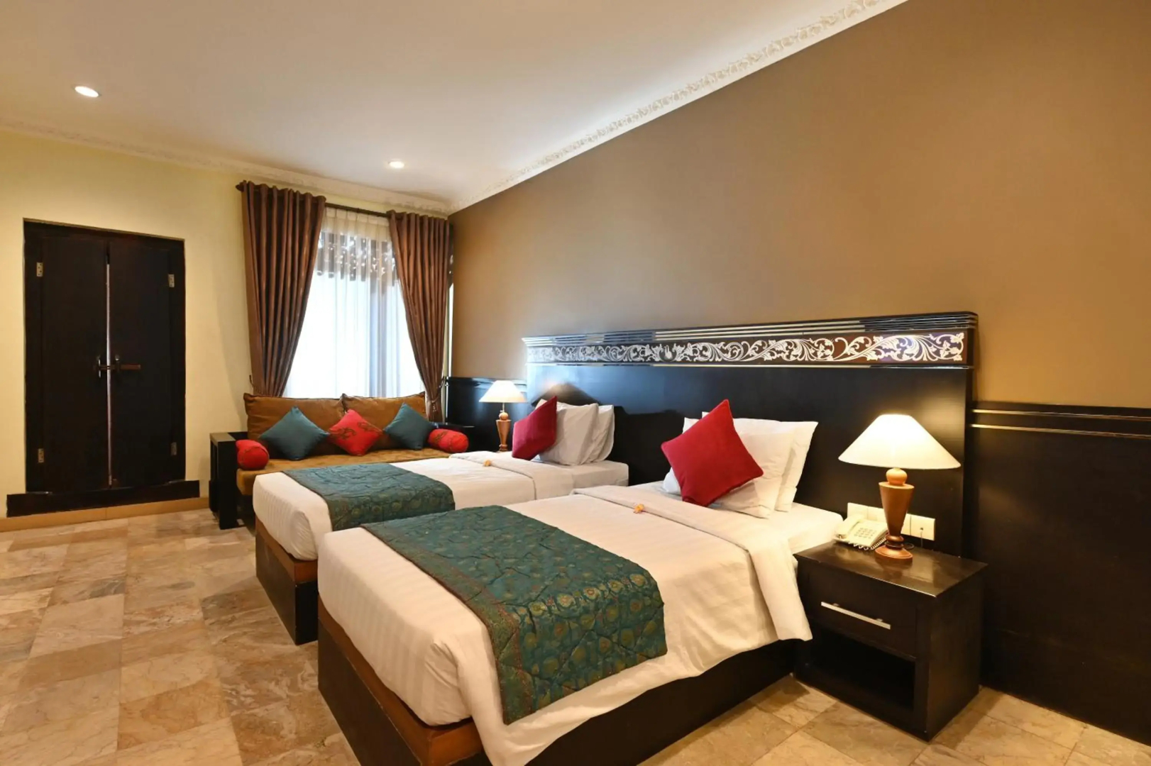 Puri Dewa Bharata Hotel & Villas