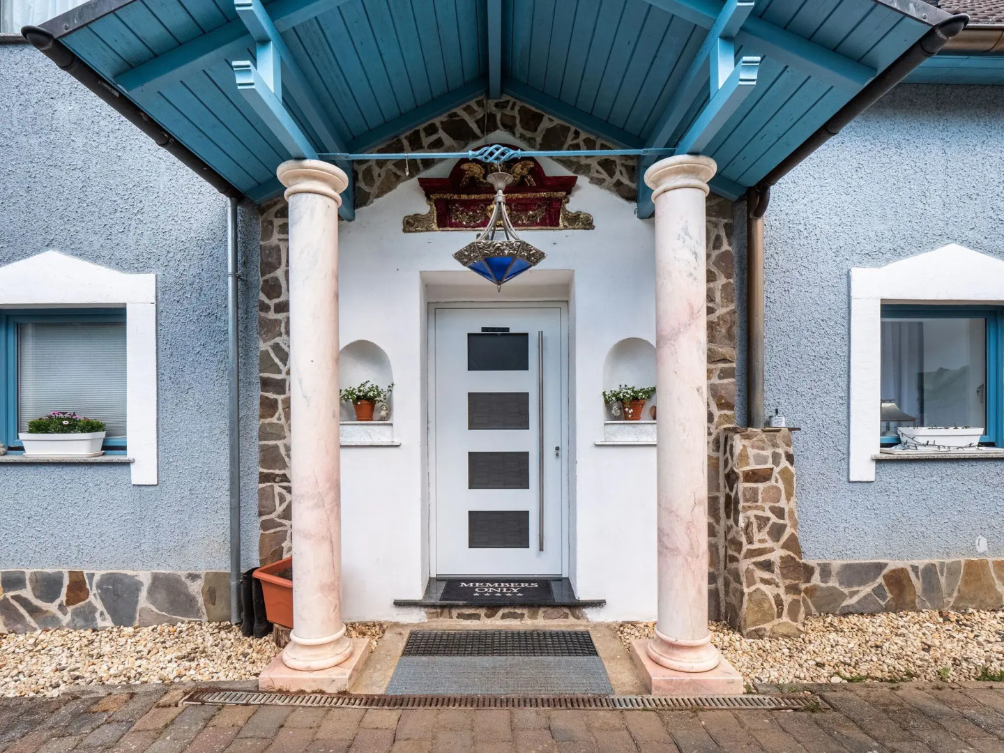 Large holiday home in Mimbach with private garden