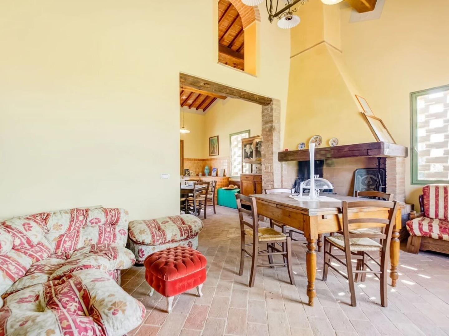 Cozy Holiday Home in Tuscany Italy with Farm view