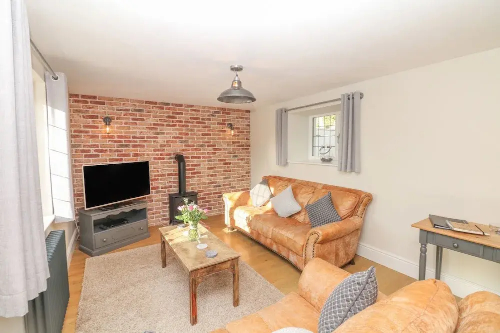Pumphouse Cottage