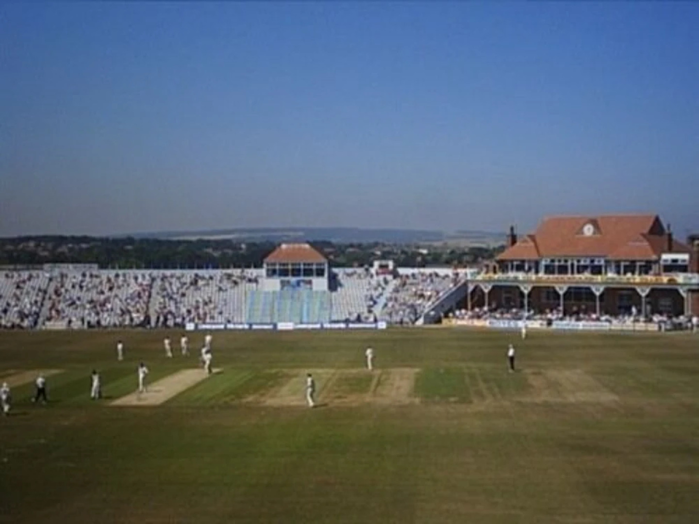 Aartswood Guest House