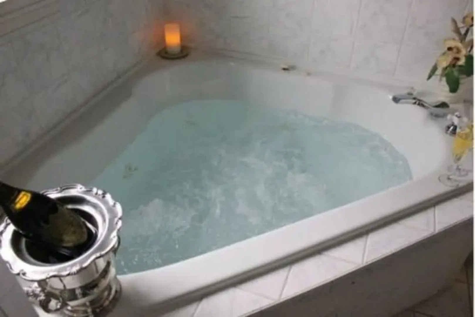 Whalewalk Inn and Spa