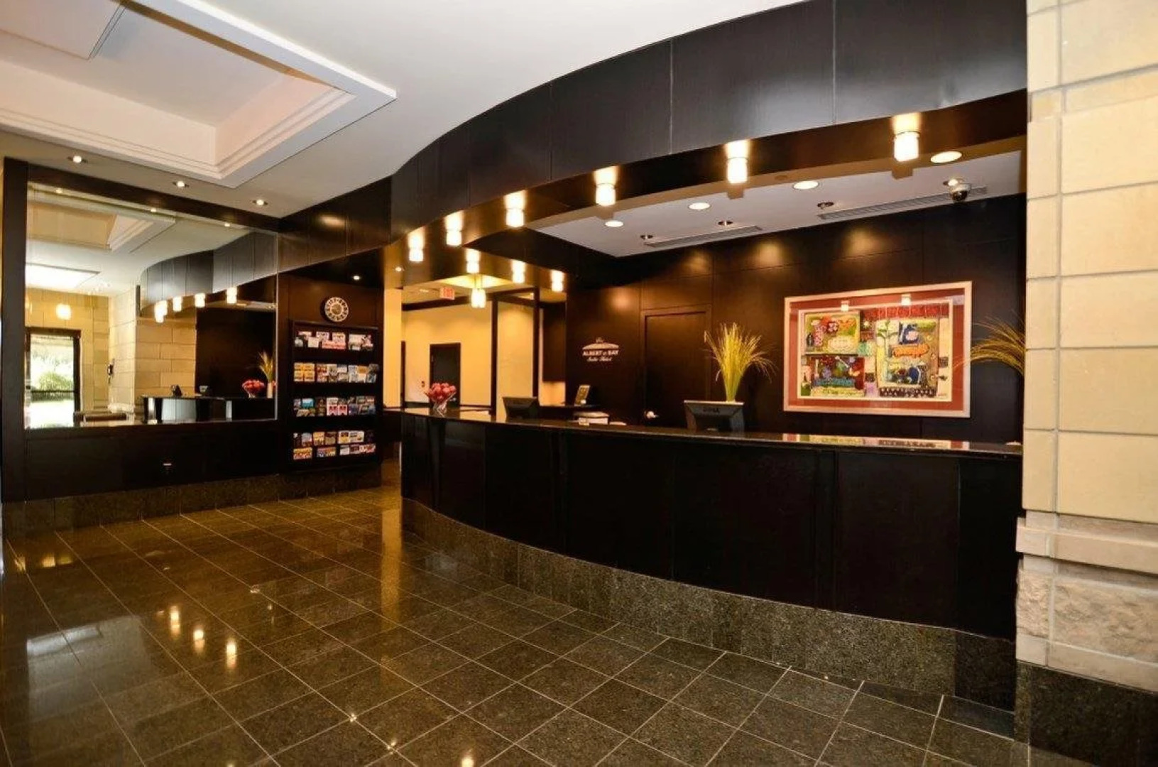 Albert At Bay Suite Hotel