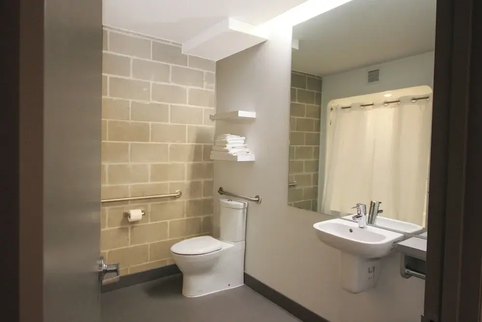 Barker Suites Southport