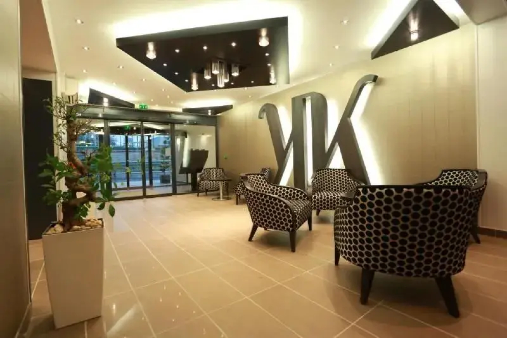 Le Konine Suites