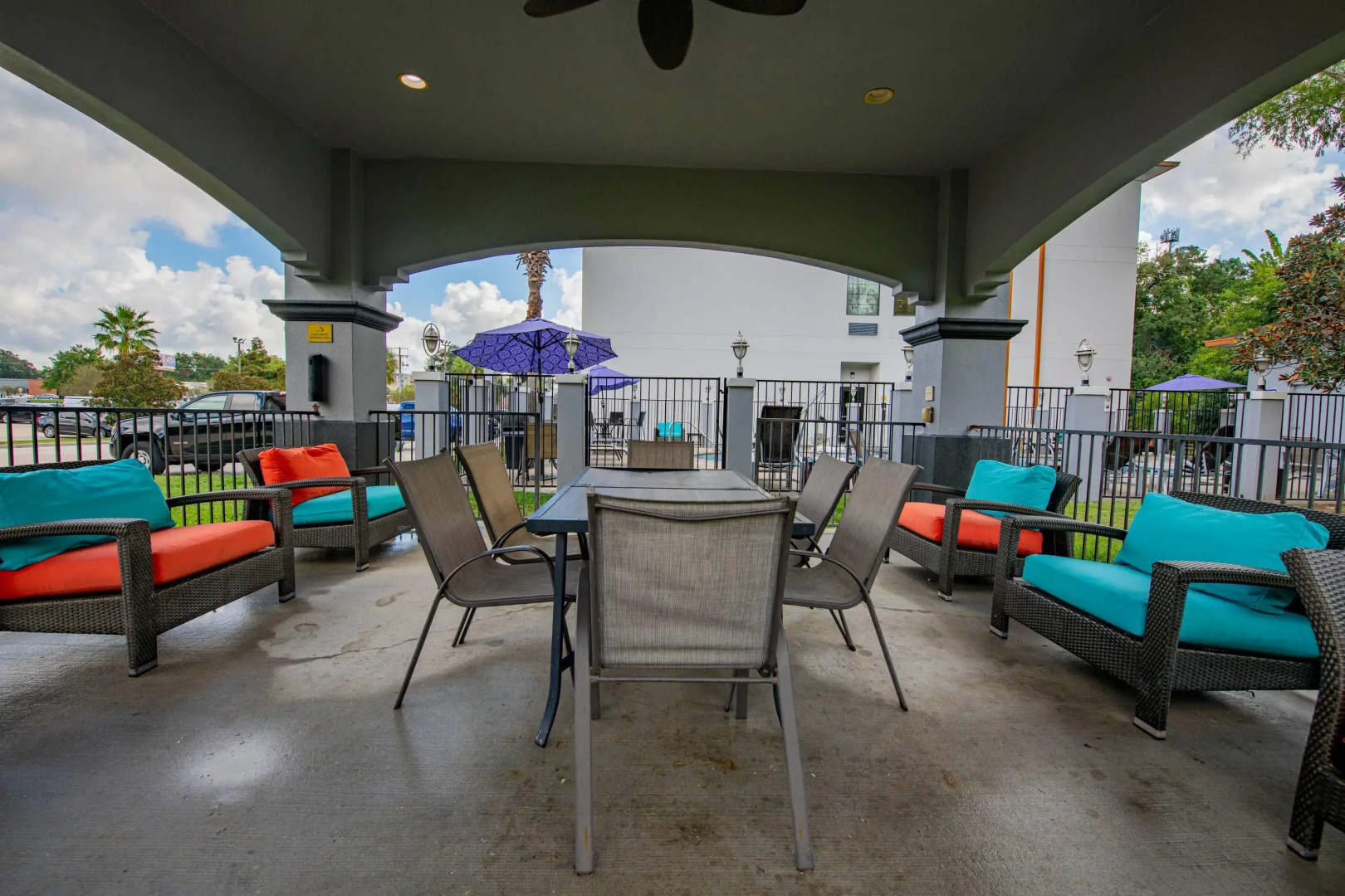 Comfort Suites Oil Center