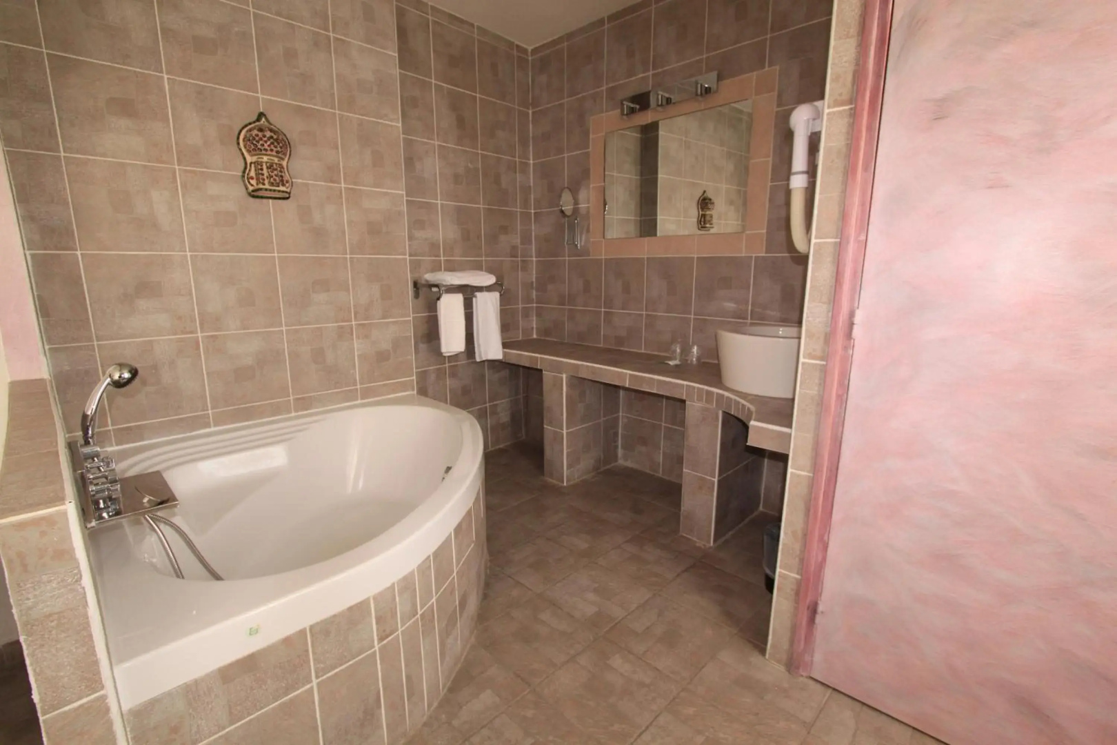 Hôtel Martigues Le 5