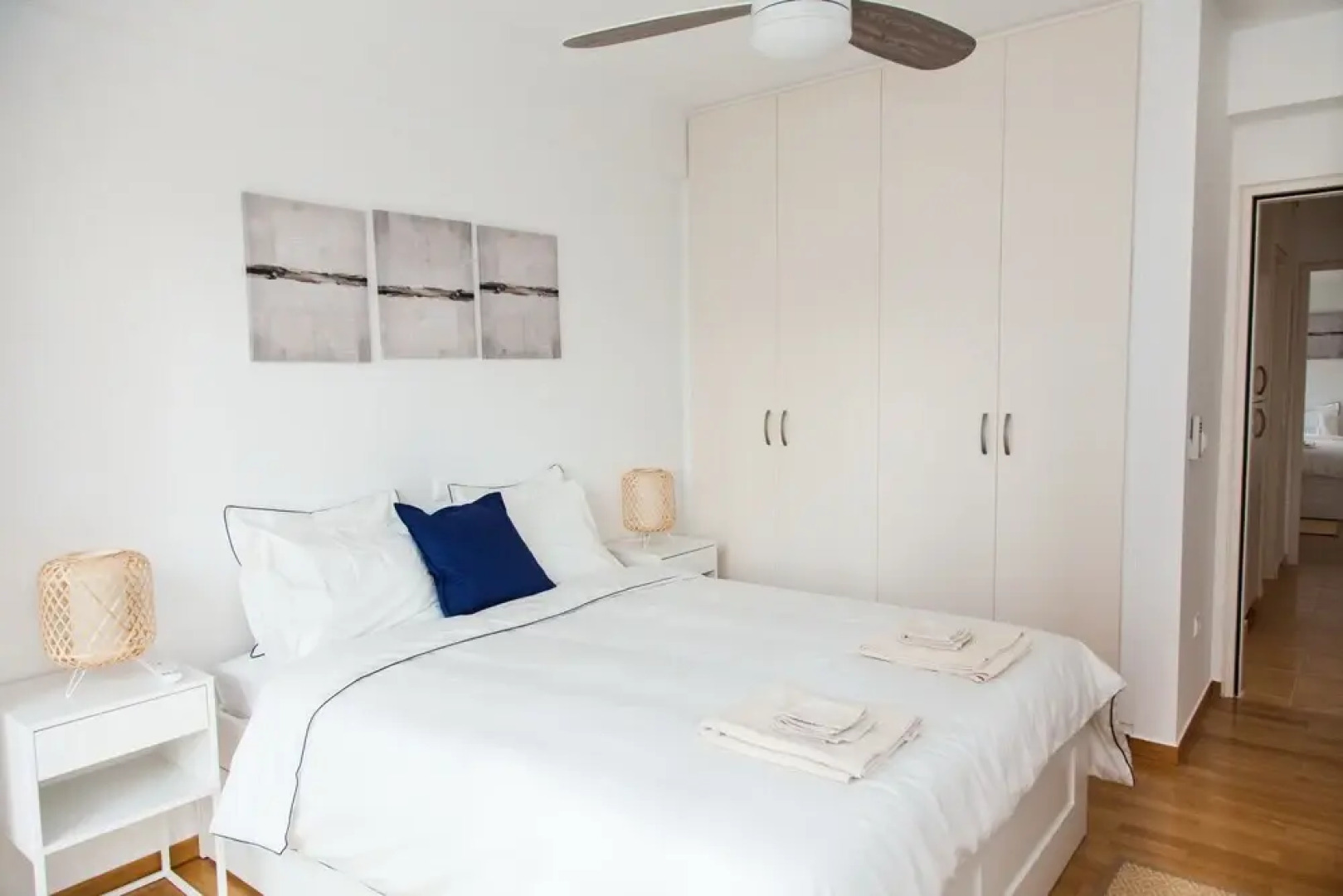 Modern Spacious APT 2BR in Rafina