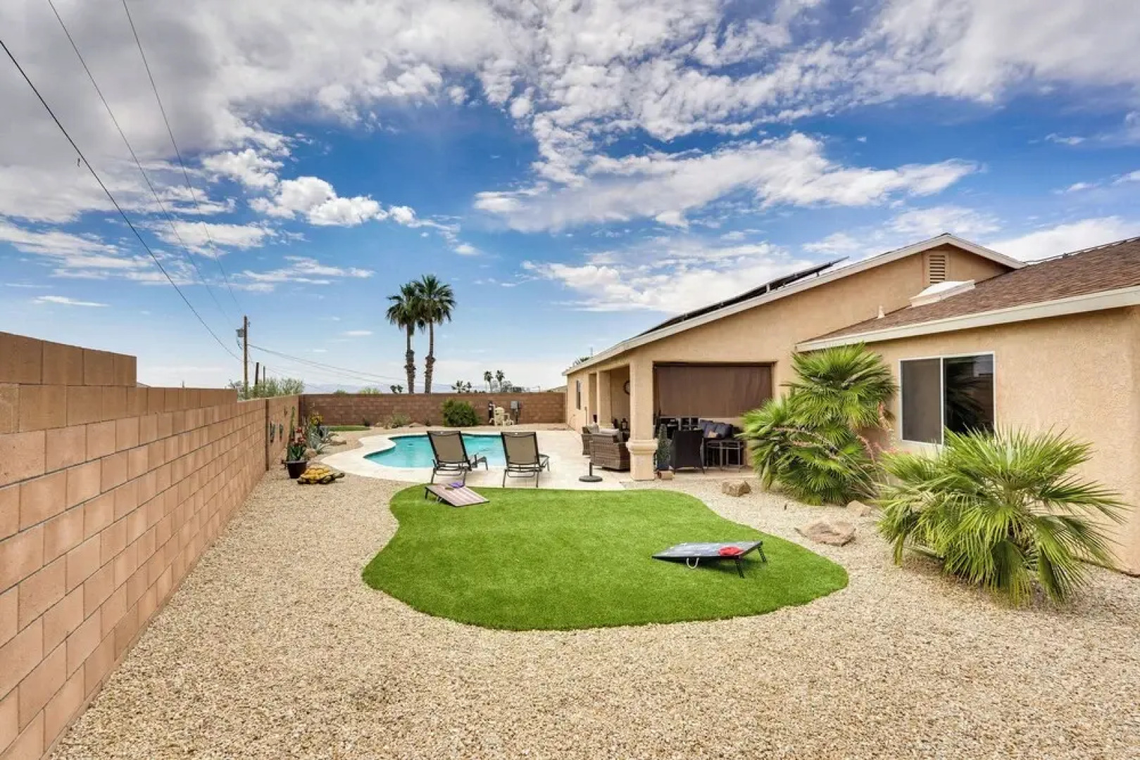 4 Mi to Lake Access: Home w/ Lake & Mtn Views!