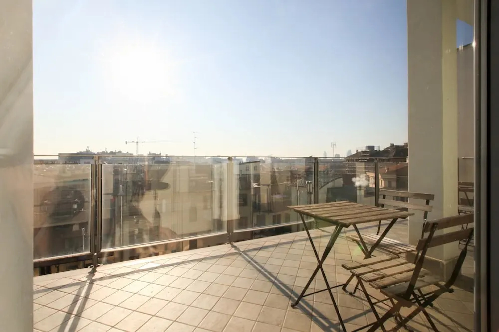 Red Line Room Division