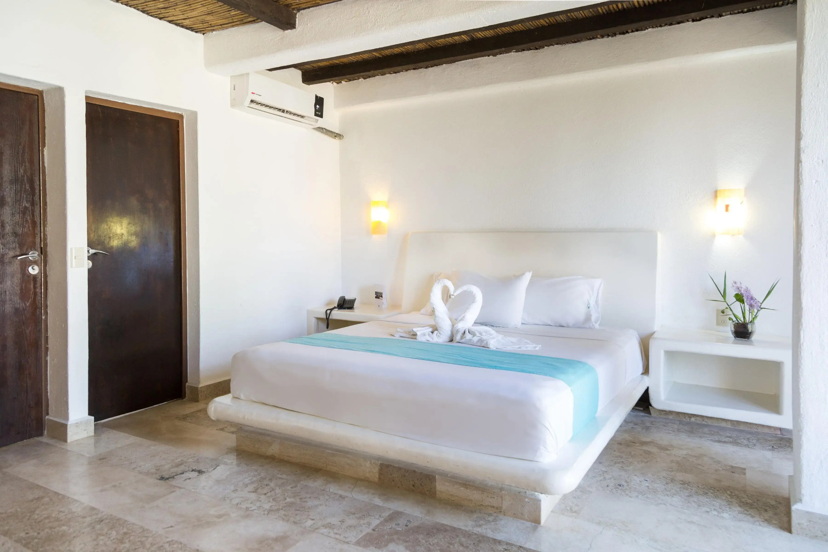 Villas Paraiso Resort