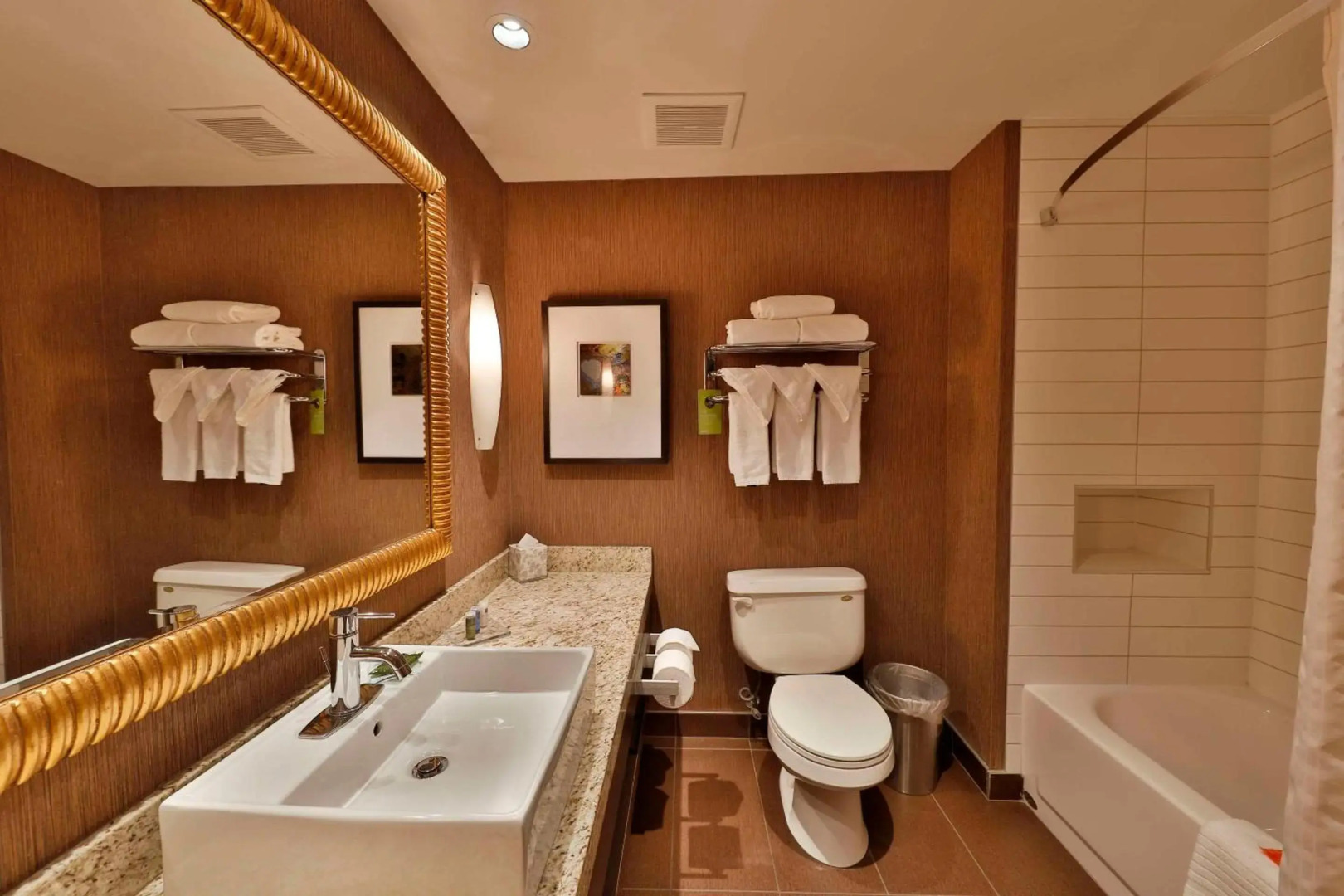 Edmonton Hotel and Convention Centre