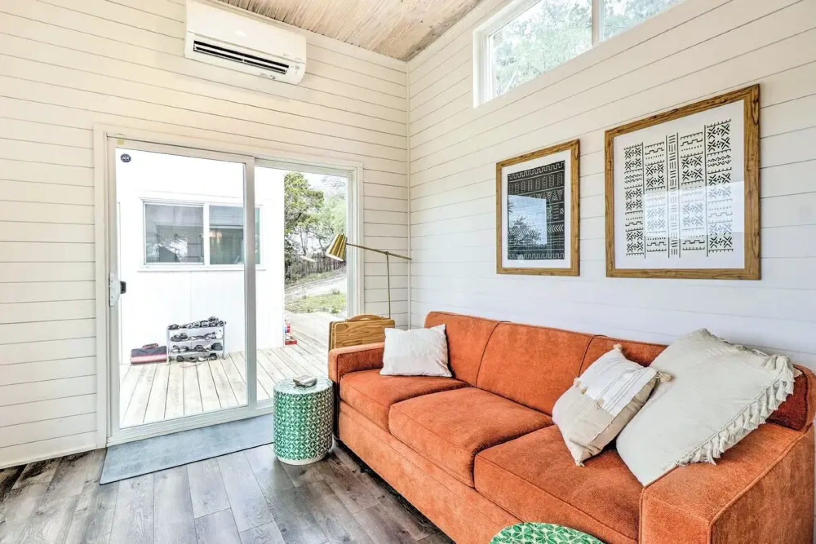 Updated Texas Tiny Home Rental on Lake Travis