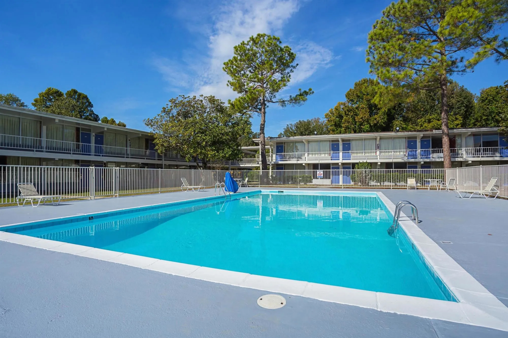 Motel 6-Vicksburg, MS