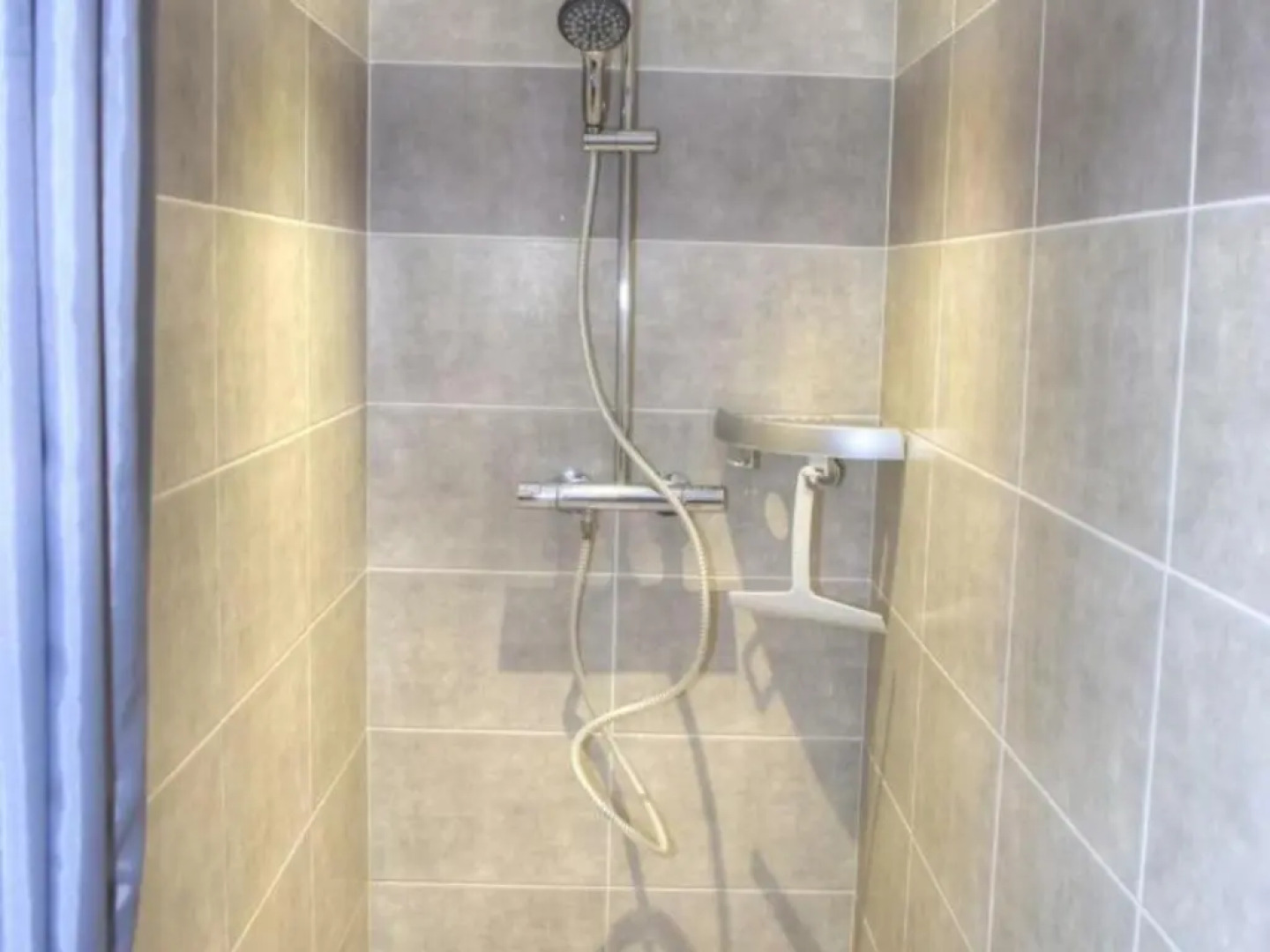 Gîte Rilly-sur-Vienne, 4 pièces, 6 personnes - FR-1-381-481