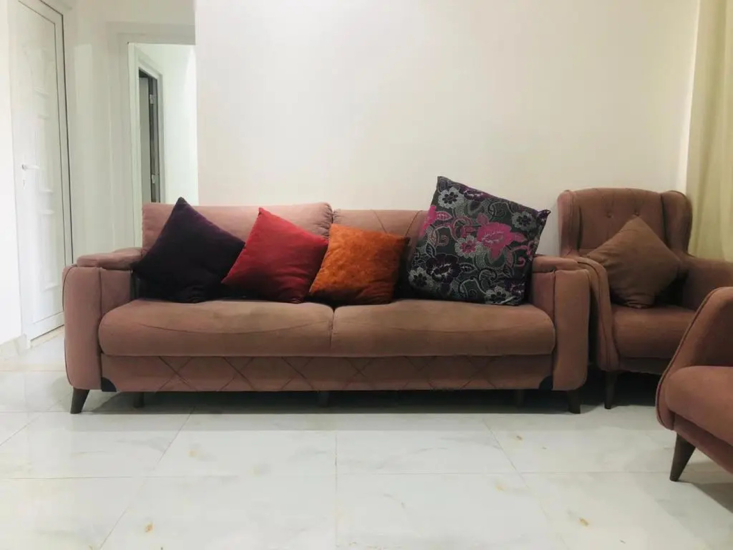 Corniche Hotel Apartments