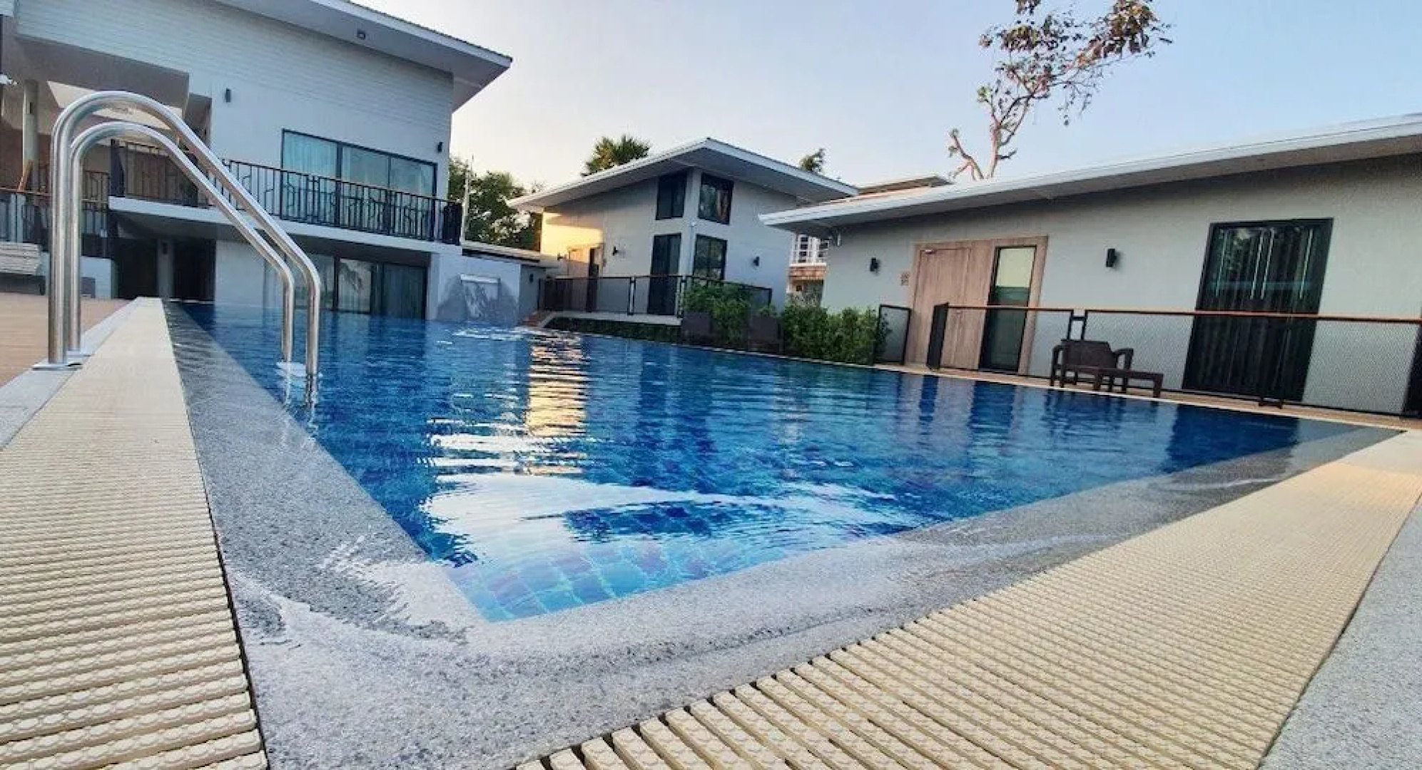 Sea Mountain Villa Resort & Pool Bar