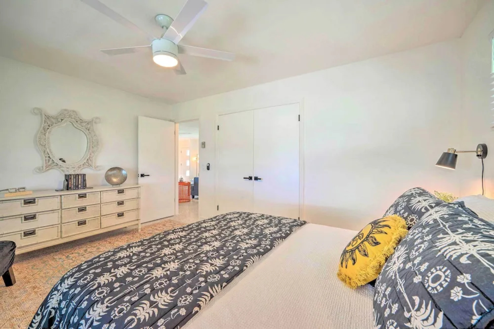 Waterfront Lake Dora Escape w/ Private Dock & Slip