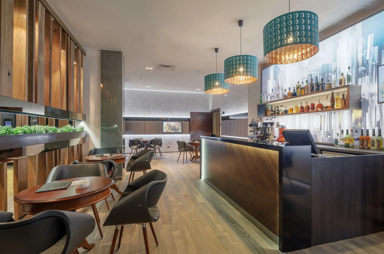 Sky Blue Hotel & Spa