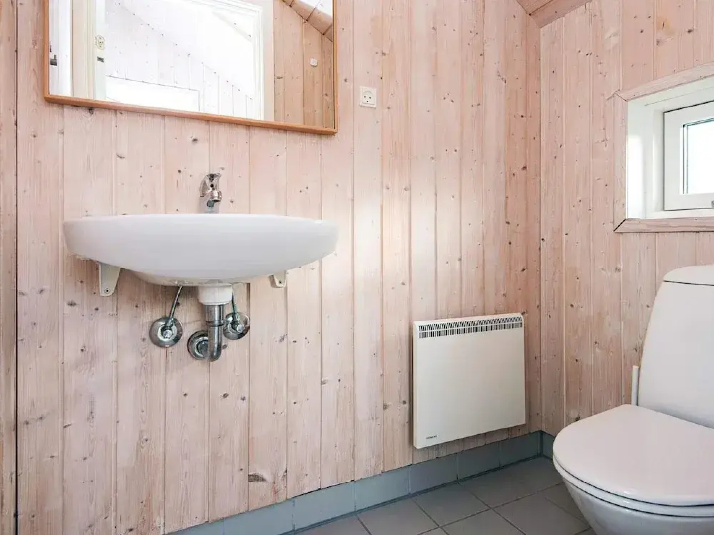 8 Person Holiday Home in Harboore-by Traum