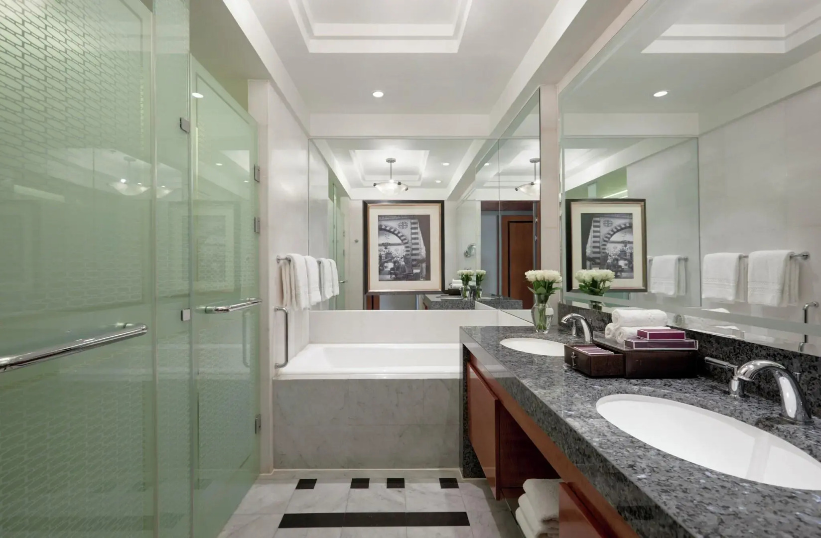 The Nile Ritz-Carlton, Cairo