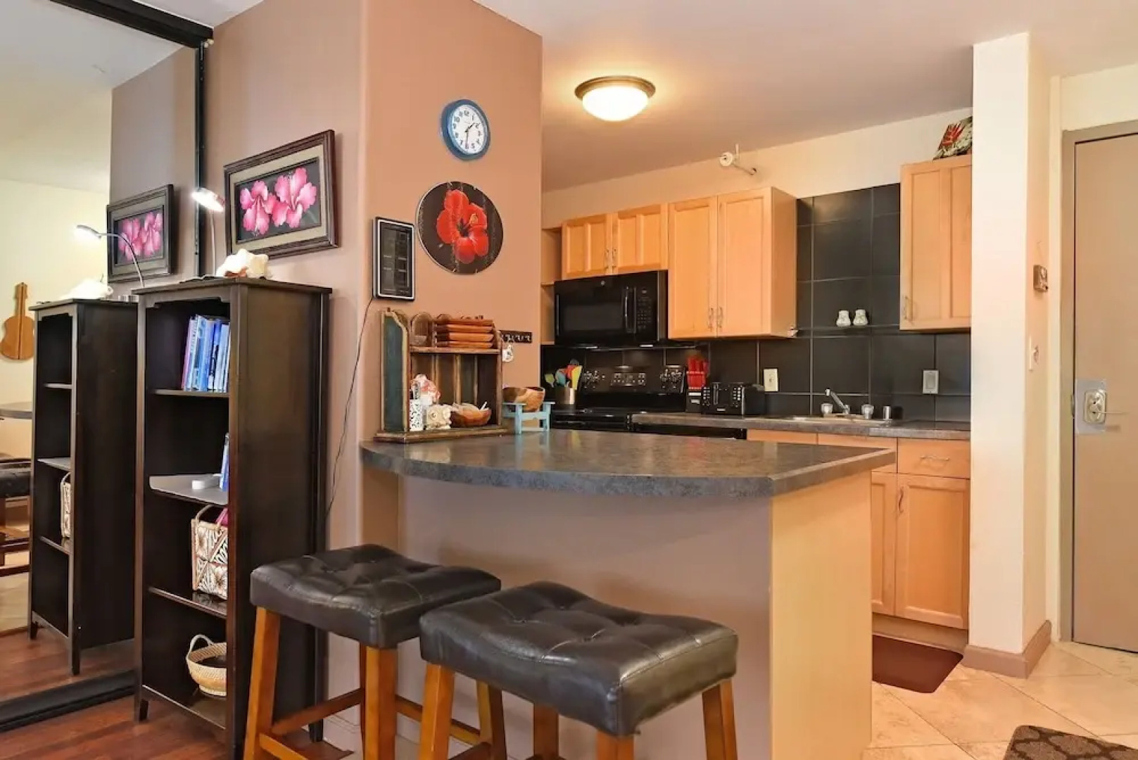 Valley Isle 302 by RedAwning