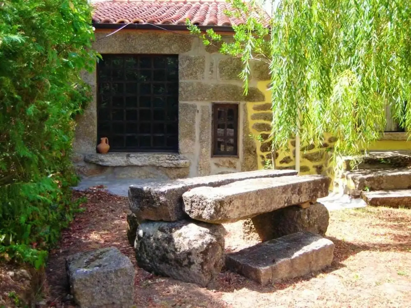 House With 6 Bedrooms in Macedo de Cavaleiros, With Wonderful Mountain View, Private Pool, Enclosed Garden Near the Beach