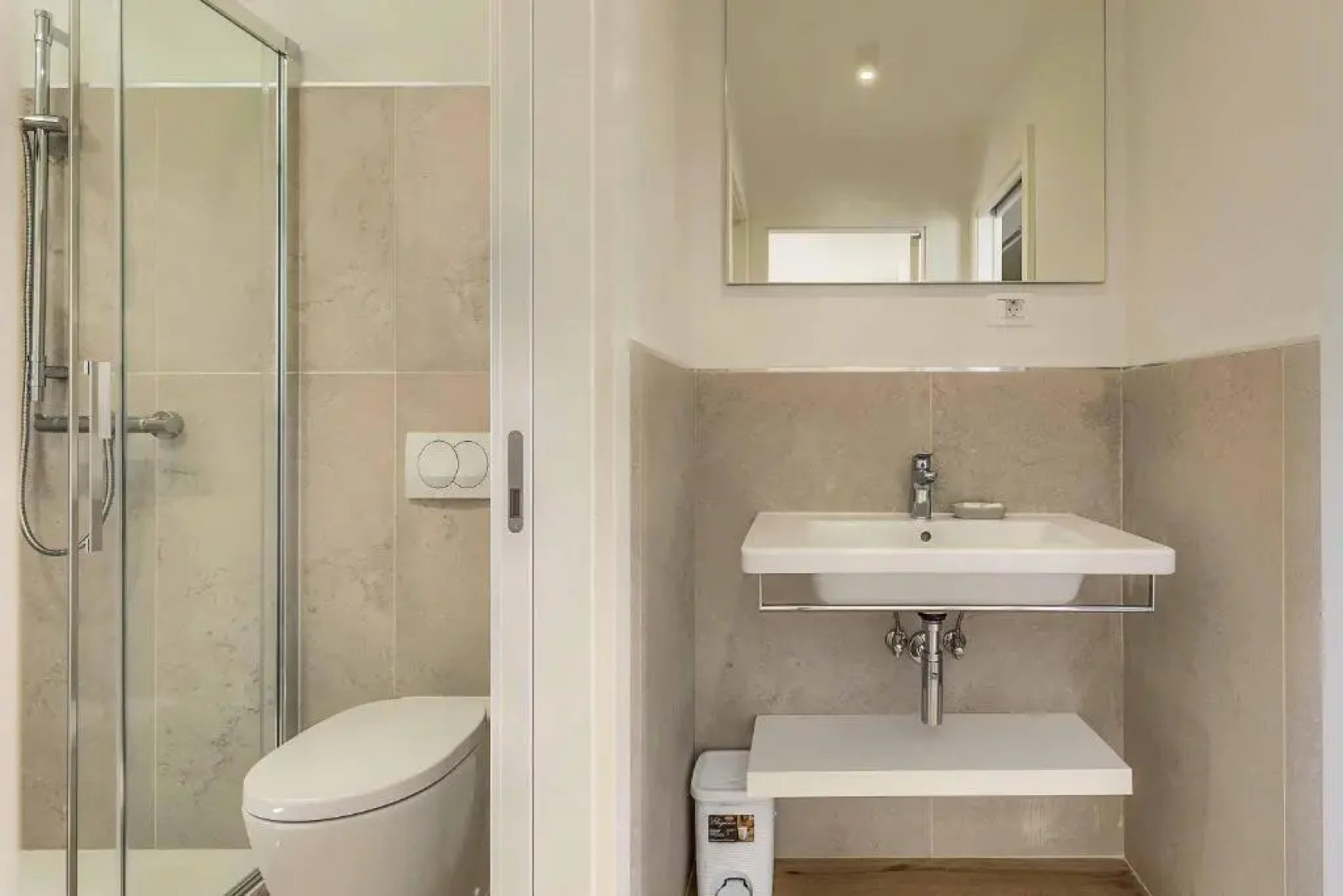 Villa White Pebble II