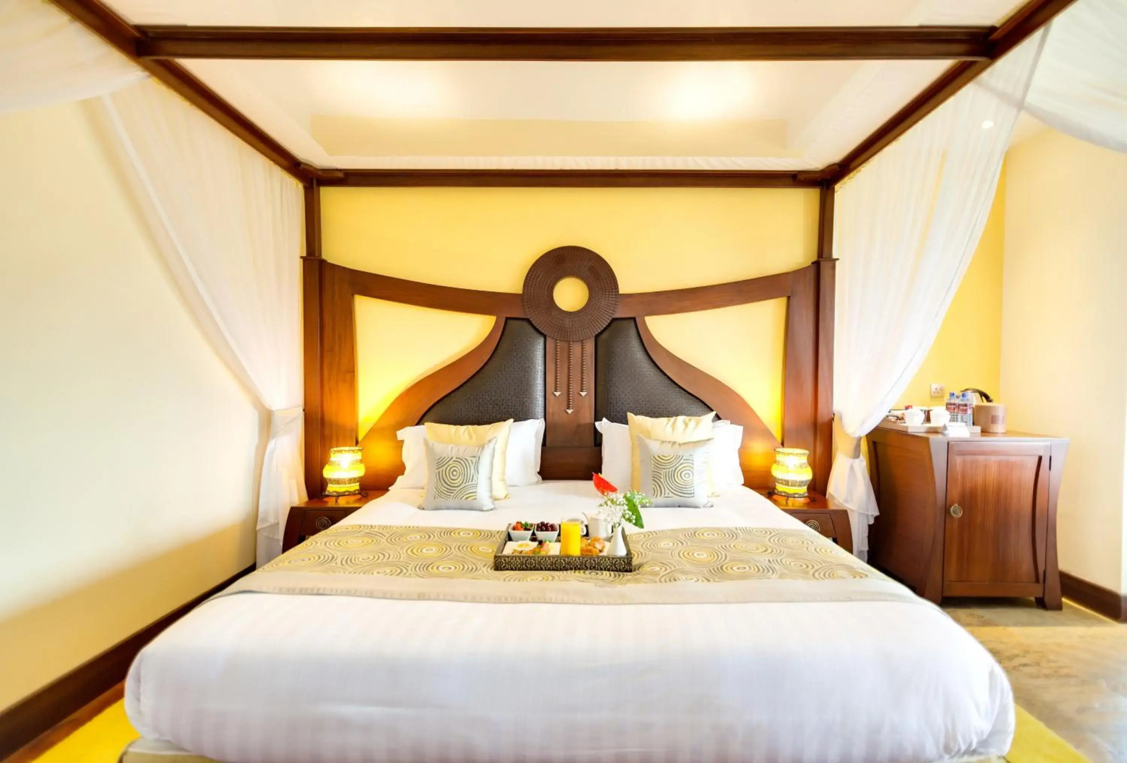 Enashipai Resort & Spa