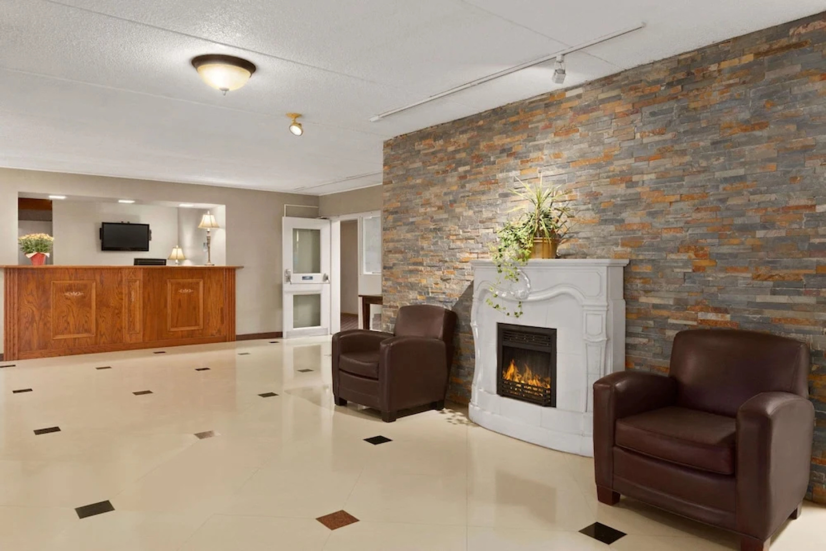 Travelodge Owen Sound ON