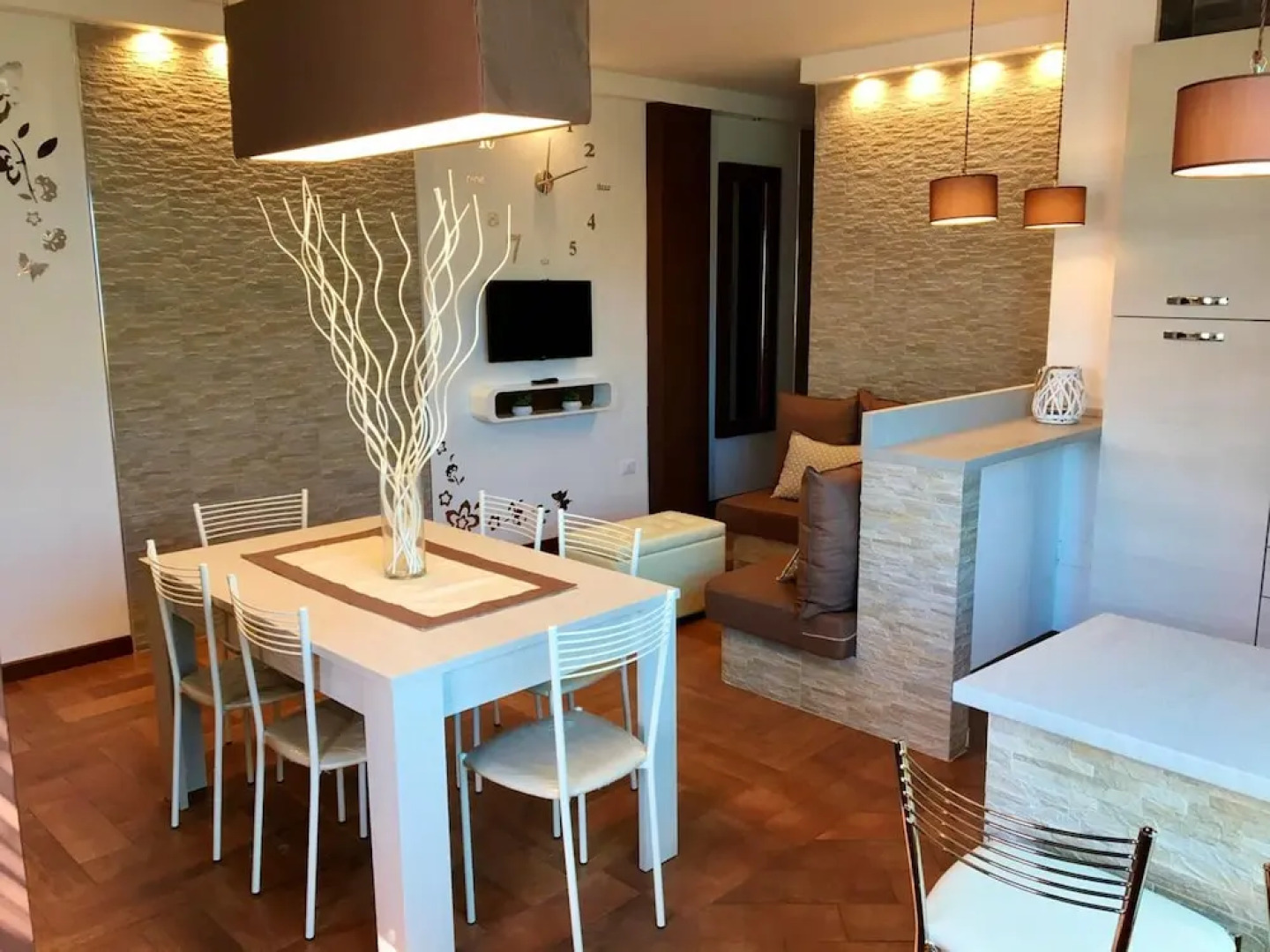 Apartment With 2 Bedrooms In Corsano With Furnished Terrace