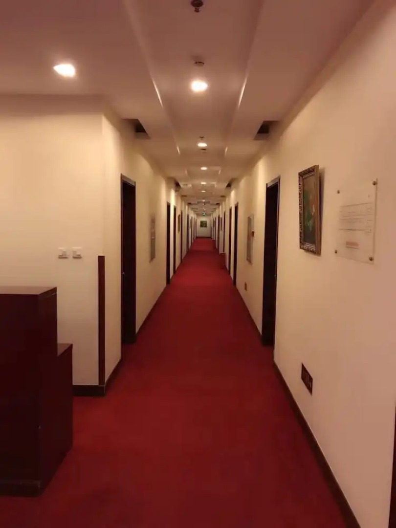 Ezhou Red Sun Grand Hotel