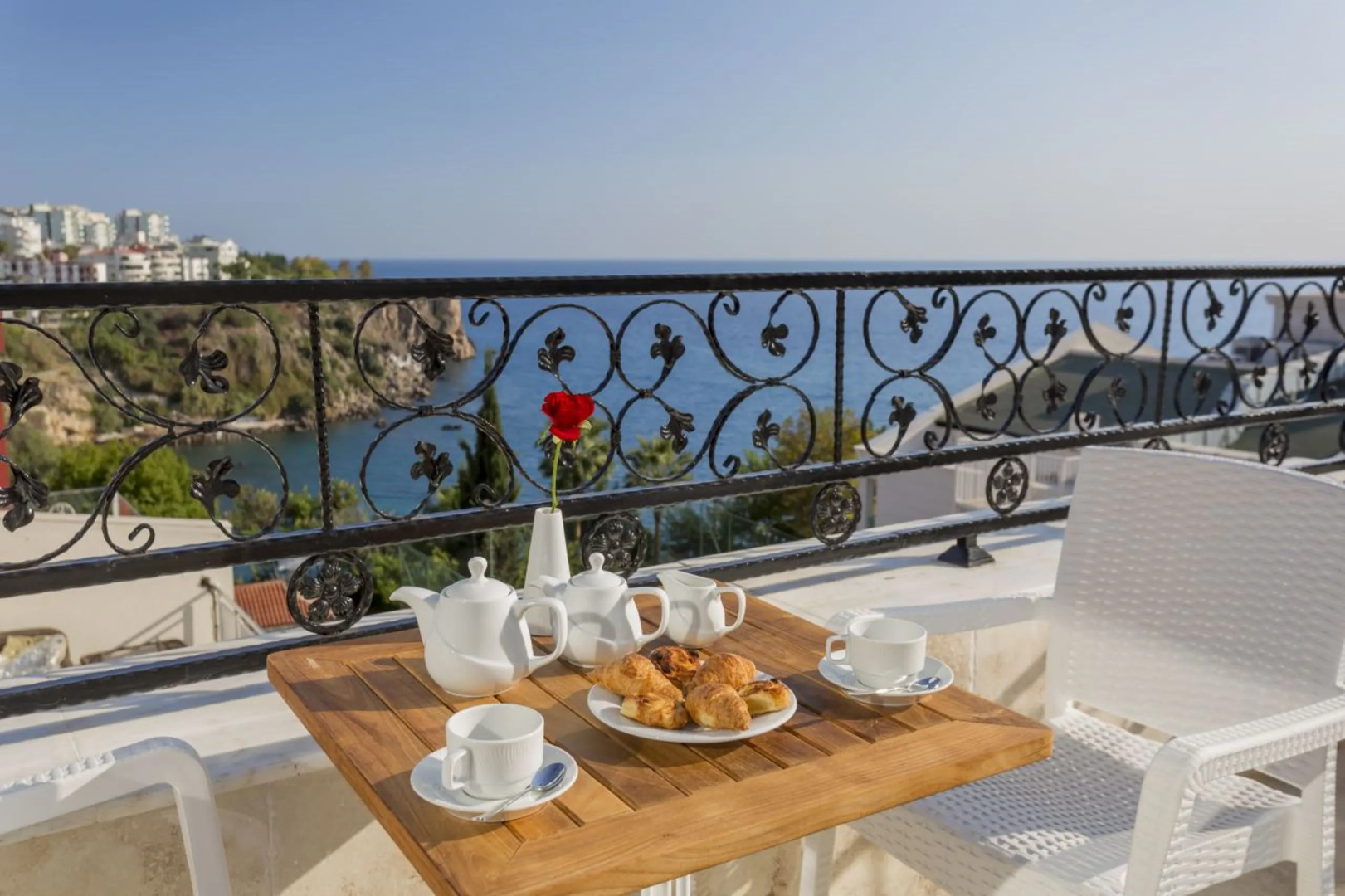 Wise Hotel & SPA - Adult Only