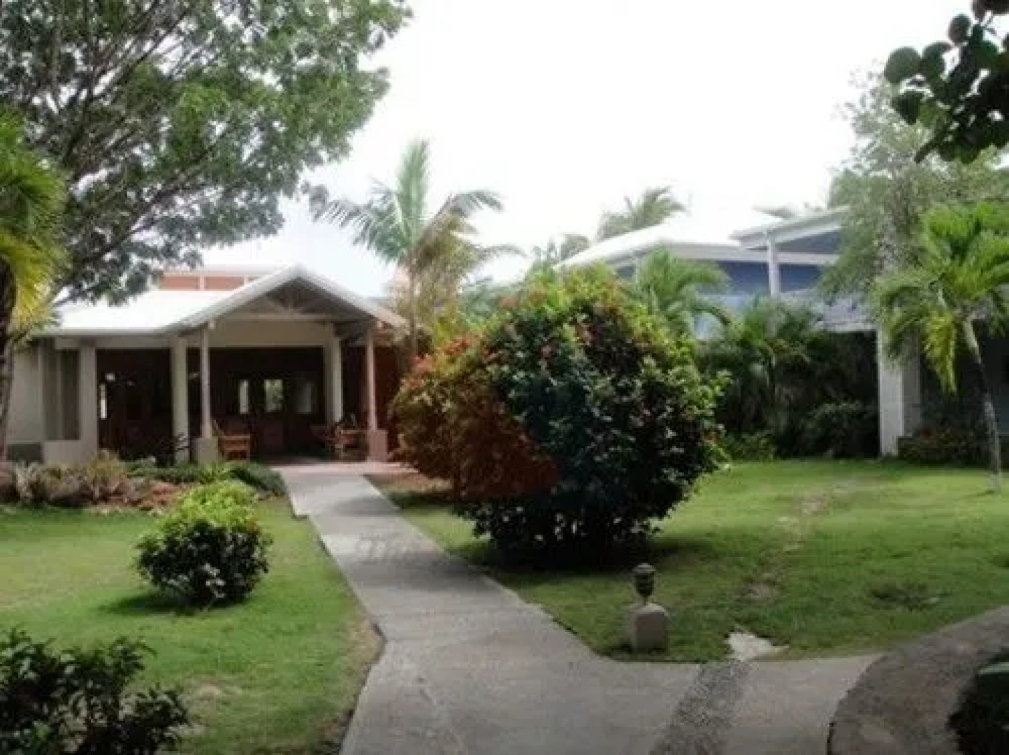 The Mariner Inn Hotel