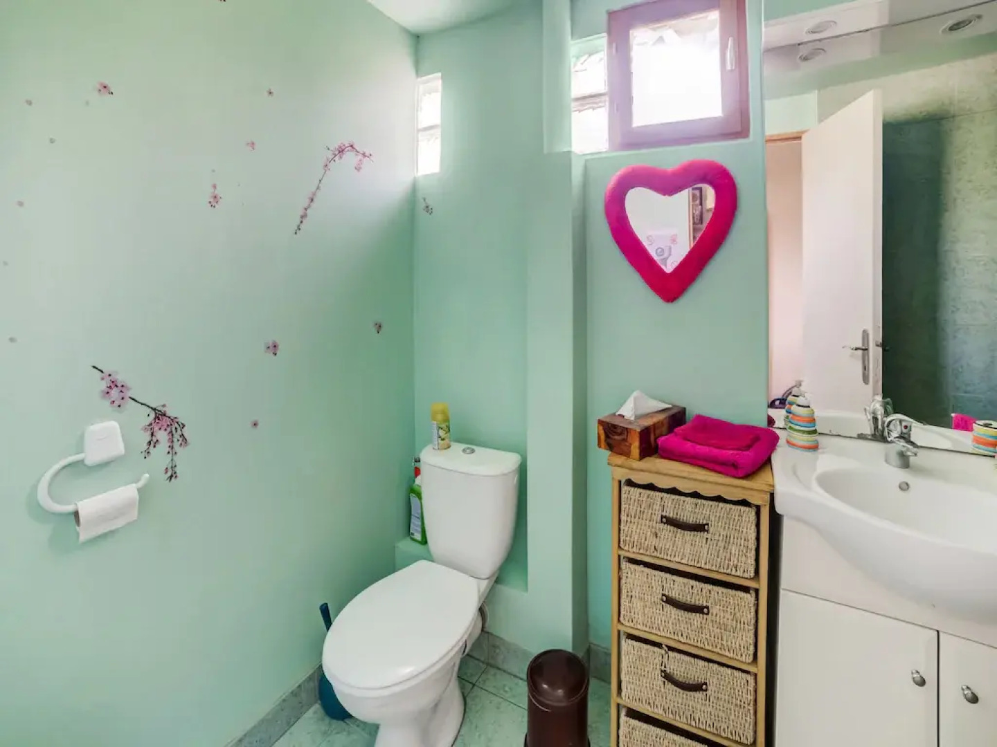 Cozy apartment in Thédirac with a shared swimming pool