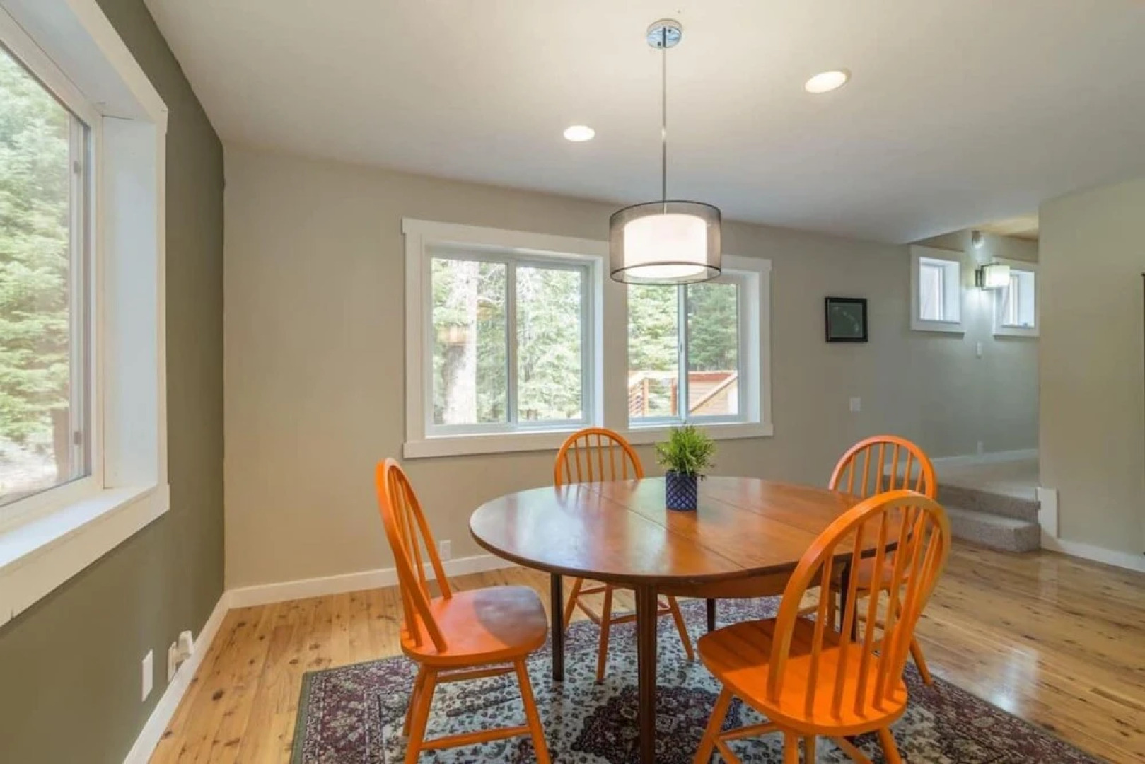 High Pines Hideaway by Avantstay - Newly Remodeled in Tahoe Donner With Hot Tub!