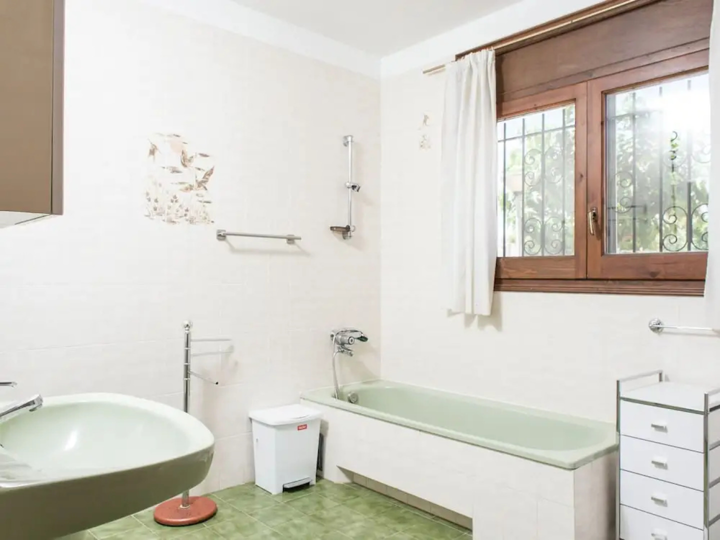 Modern Holiday Home in St Pere Pescador With Private Pool