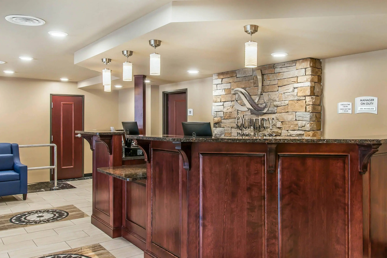 Quality Inn & Suites Houghton Downtown