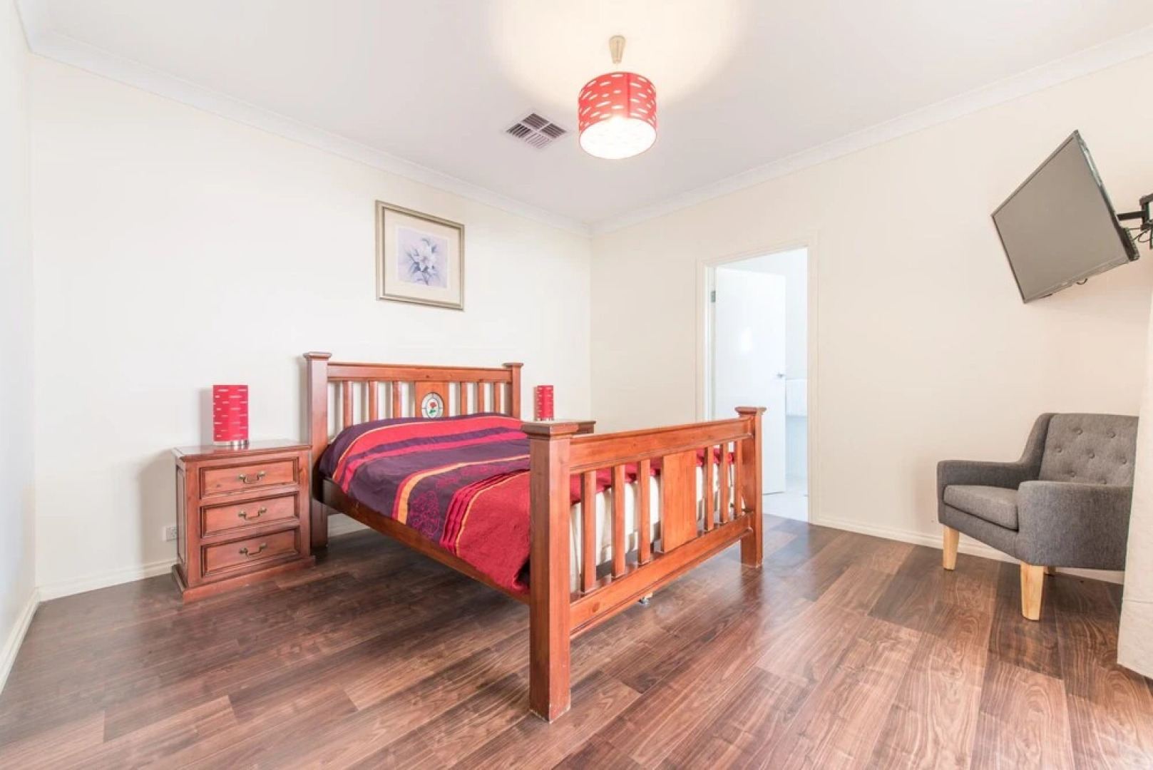 The Oasis - 6 Turnberry Drive, Links Lady Bay