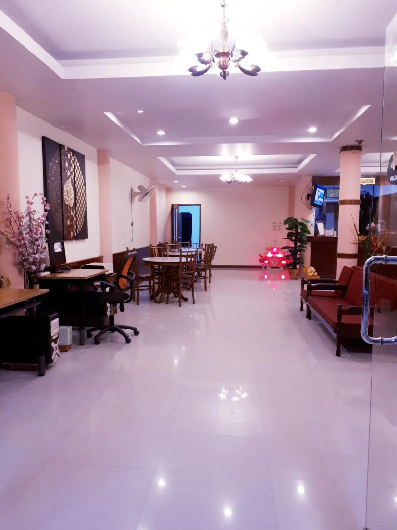 Nathon Residence