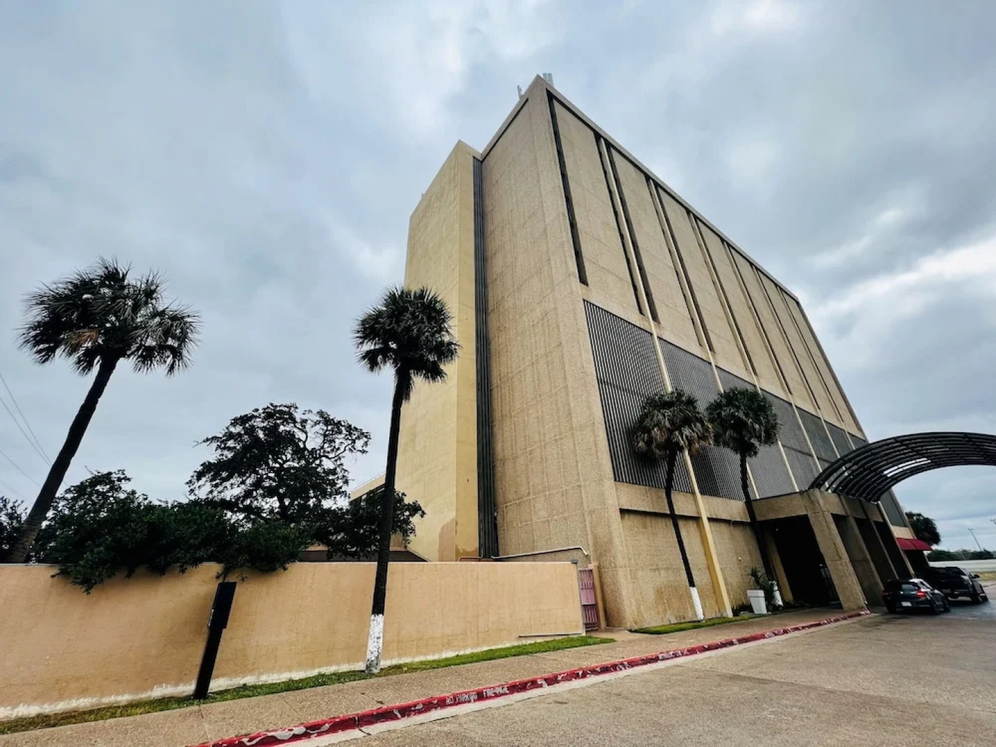 Holiday Inn Civic Center Laredo